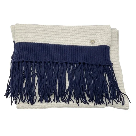 CHANEL SILVER / GREY / NAVY 2008 FRINGED CASHMERE KNIT SCARF - Picture 6 of 16